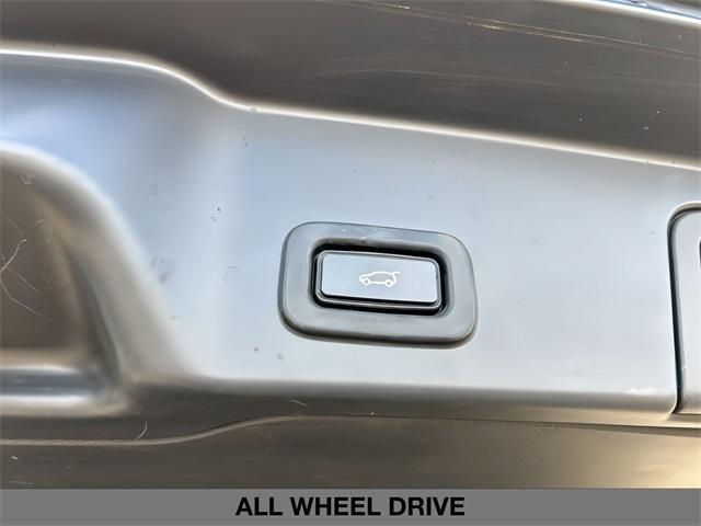 used 2020 Land Rover Range Rover Evoque car, priced at $20,999