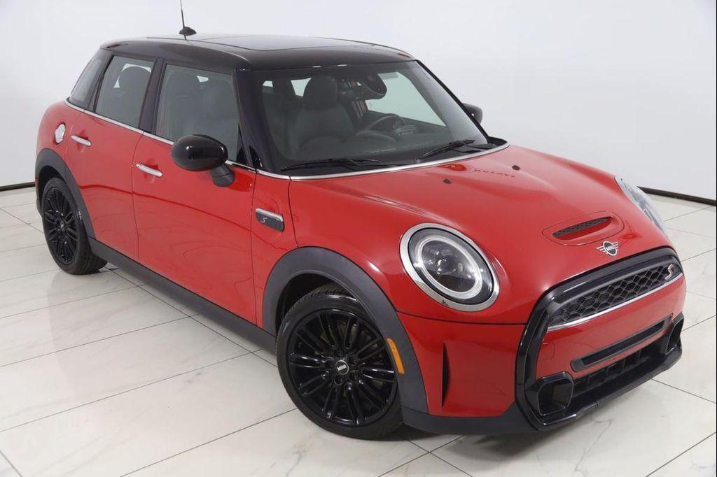 used 2023 MINI Hardtop car, priced at $23,500