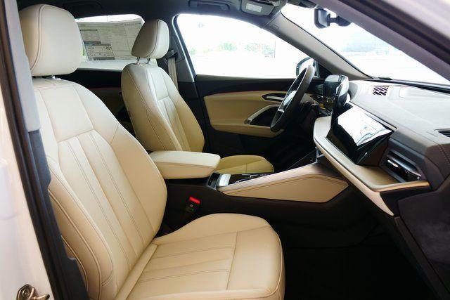 new 2025 Audi Q5 car, priced at $52,239