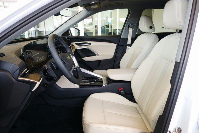 new 2025 Audi Q5 car, priced at $52,239