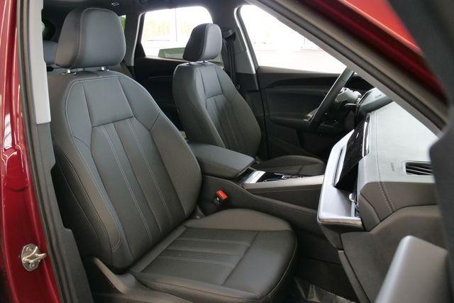 new 2025 Audi Q5 car, priced at $53,047