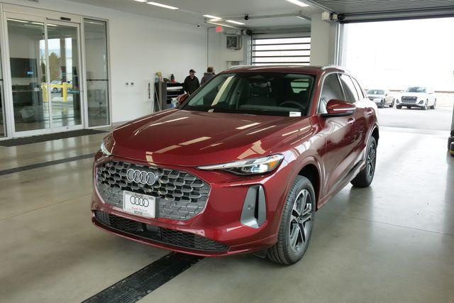new 2025 Audi Q5 car, priced at $53,047