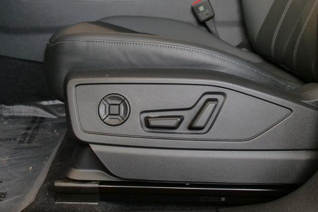 new 2025 Audi Q5 car, priced at $53,047