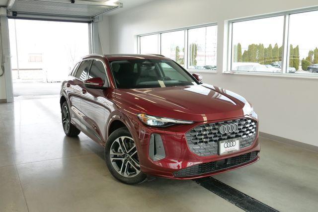 new 2025 Audi Q5 car, priced at $53,047