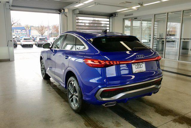 new 2025 Audi Q5 car, priced at $56,774