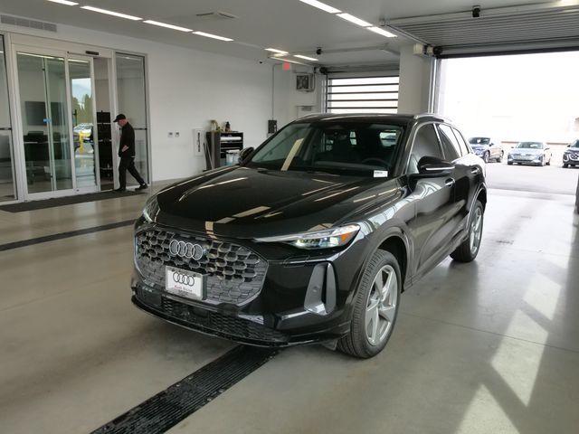 new 2025 Audi Q5 car, priced at $56,156