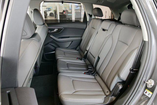new 2026 Audi Q7 car, priced at $78,255