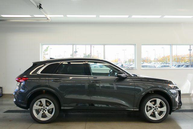 new 2025 Audi Q5 car, priced at $55,547