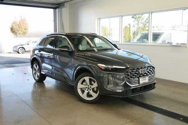 new 2025 Audi Q5 car, priced at $55,547