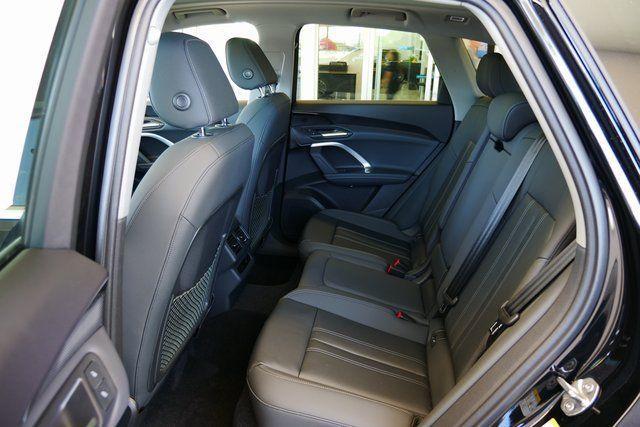 new 2025 Audi Q5 car, priced at $52,532