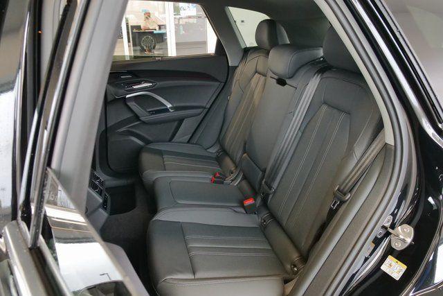 new 2025 Audi Q5 car, priced at $58,107