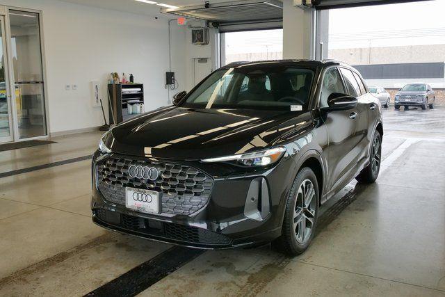 new 2025 Audi Q5 car, priced at $58,107