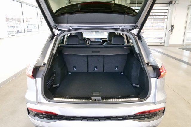 new 2025 Audi Q5 car, priced at $51,681