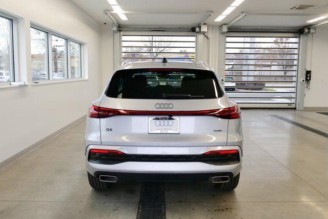 new 2025 Audi Q5 car, priced at $51,681