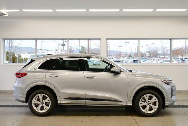 new 2025 Audi Q5 car, priced at $51,681