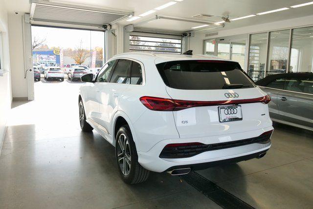 new 2025 Audi Q5 car, priced at $51,568