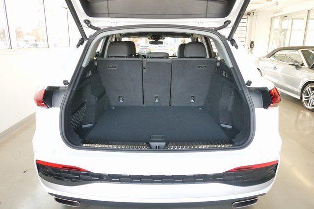 new 2025 Audi Q5 car, priced at $51,568