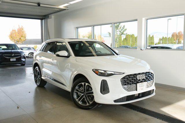 new 2025 Audi Q5 car, priced at $51,568