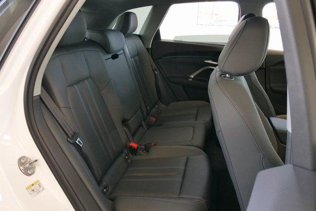 new 2025 Audi Q5 car, priced at $51,568