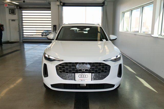 new 2025 Audi Q5 car, priced at $51,568