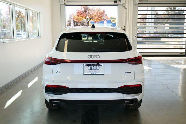 new 2025 Audi Q5 car, priced at $51,568