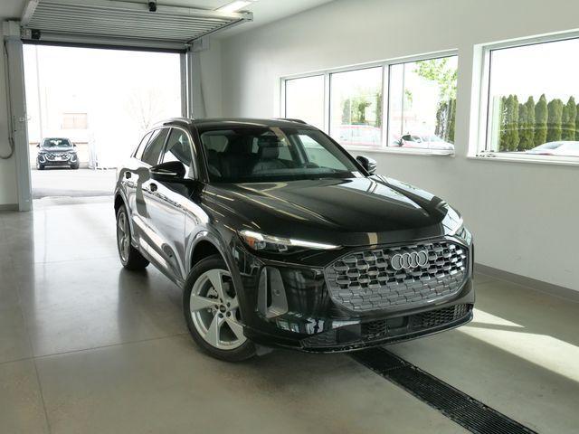 new 2025 Audi Q5 car, priced at $55,174