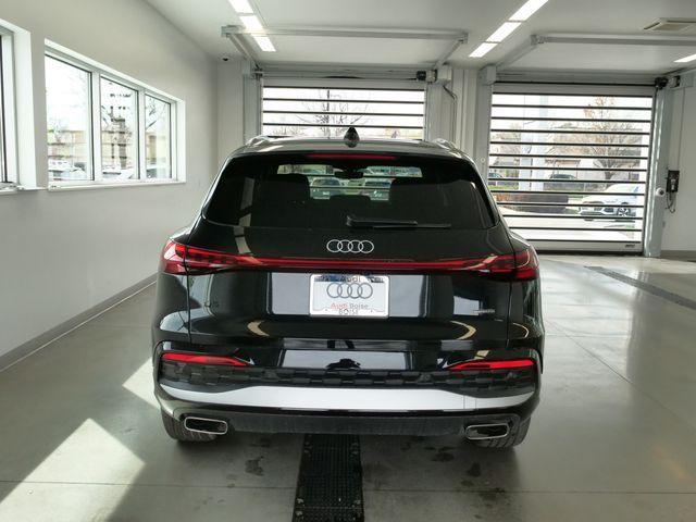new 2025 Audi Q5 car, priced at $55,174