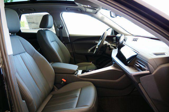 new 2025 Audi Q5 car, priced at $55,263