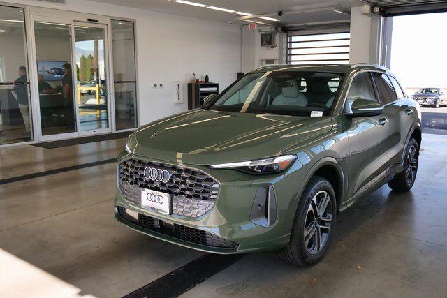 new 2025 Audi Q5 car, priced at $54,790