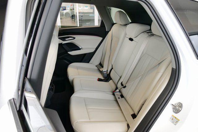 new 2025 Audi Q5 car, priced at $51,119