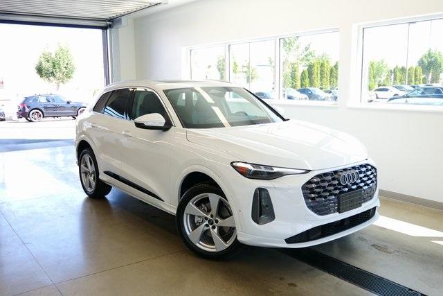 new 2025 Audi Q5 car, priced at $58,141