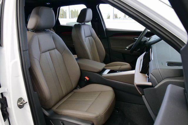 new 2025 Audi Q5 car, priced at $51,119