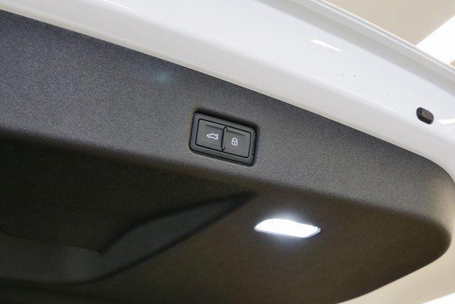 new 2025 Audi Q5 car, priced at $51,119