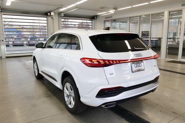 new 2025 Audi Q5 car, priced at $51,119