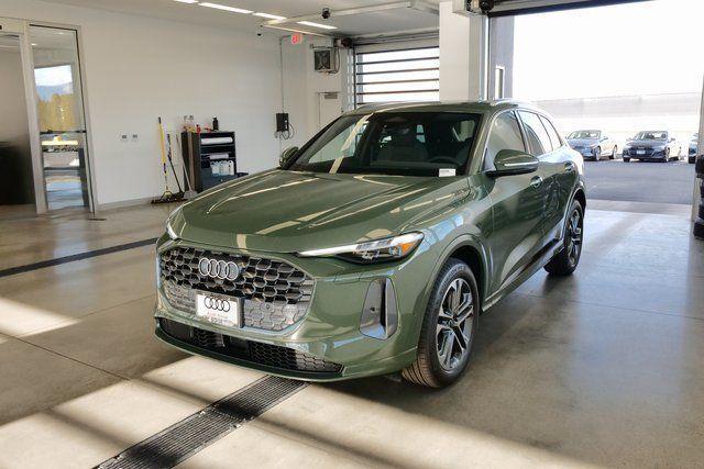 new 2025 Audi Q5 car, priced at $57,577