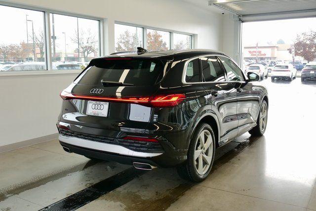 new 2025 Audi Q5 car, priced at $58,333