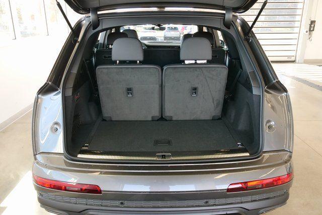 new 2026 Audi Q7 car, priced at $67,390