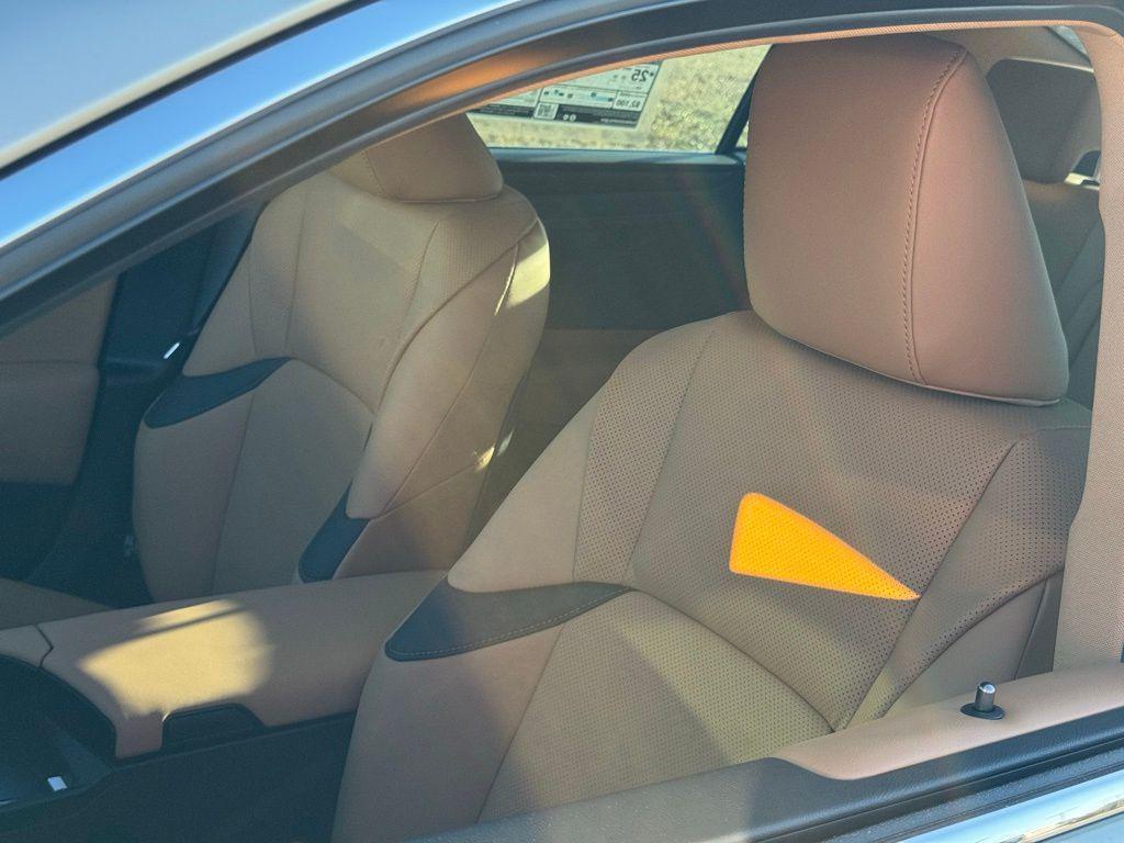 new 2025 Lexus ES 350 car, priced at $50,307