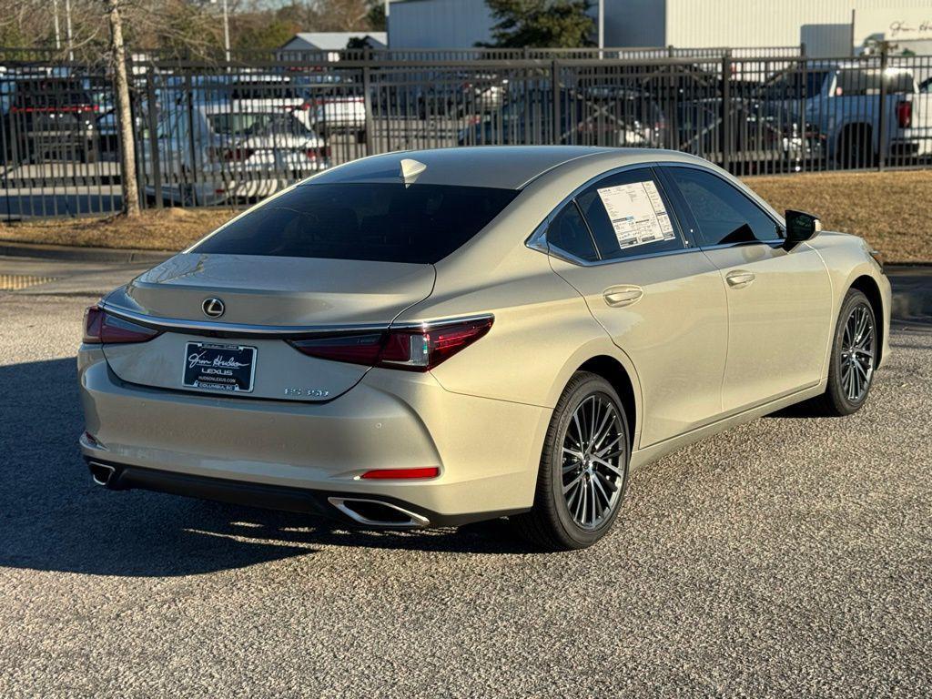 new 2025 Lexus ES 350 car, priced at $50,307