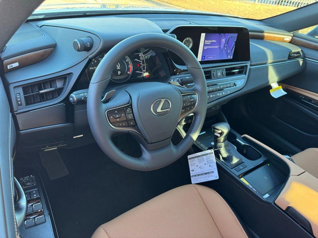new 2025 Lexus ES 350 car, priced at $50,307