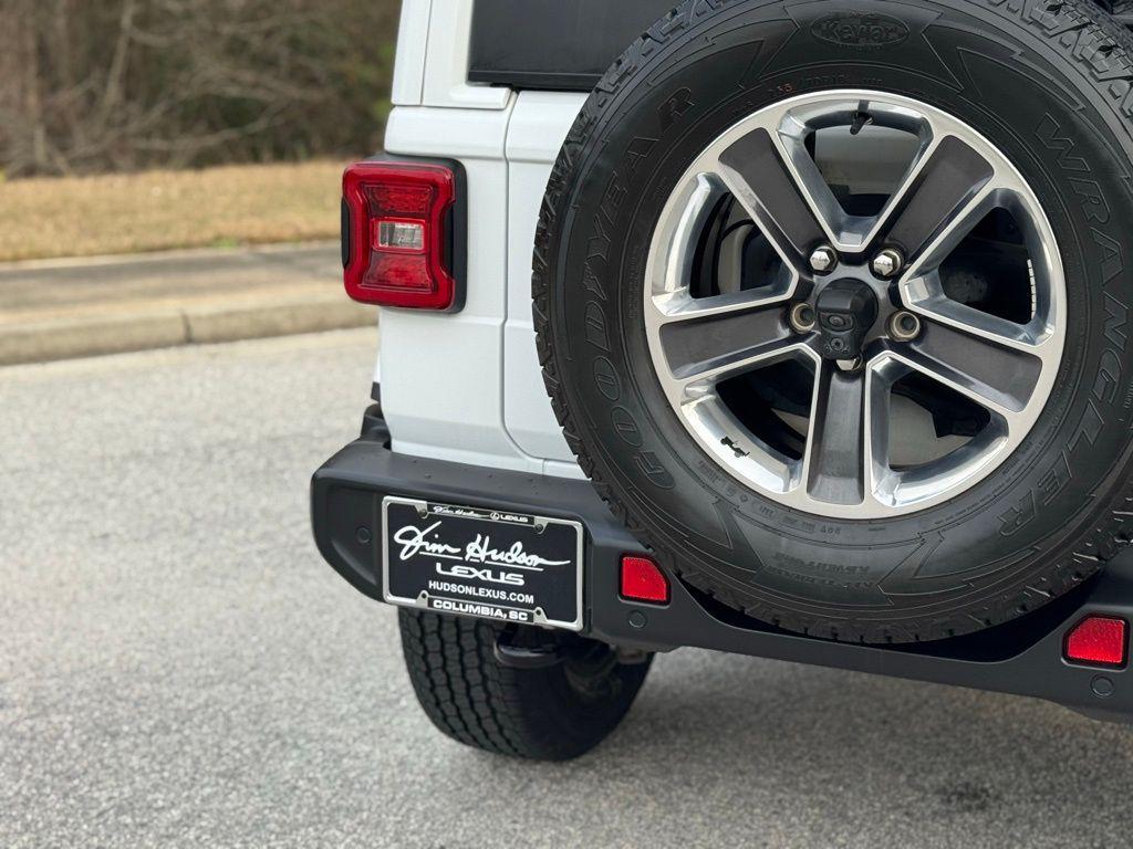 used 2021 Jeep Wrangler Unlimited car, priced at $32,030