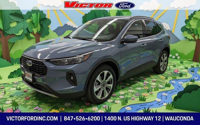 used 2025 Ford Escape car, priced at $28,900