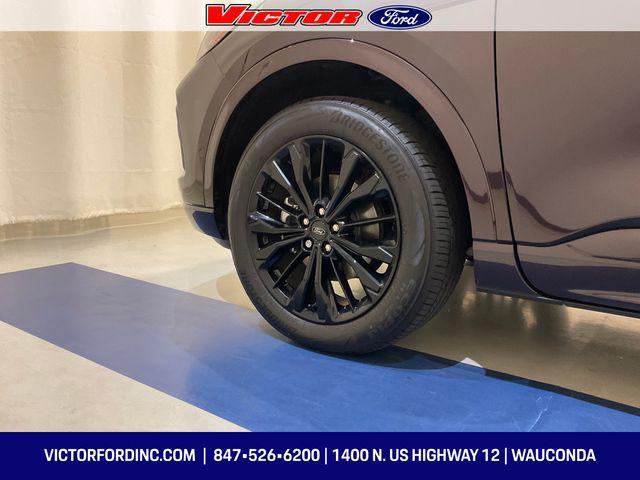 used 2023 Ford Escape car, priced at $29,500