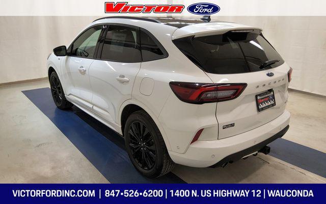 used 2023 Ford Escape car, priced at $29,900