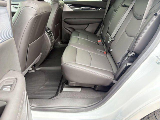 new 2026 Cadillac XT5 car, priced at $60,910