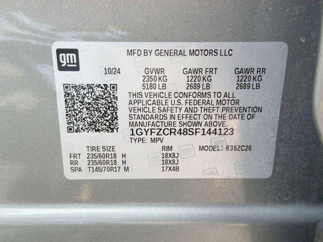 used 2025 Cadillac XT4 car, priced at $29,998