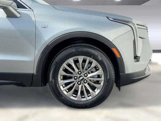 used 2025 Cadillac XT4 car, priced at $29,998
