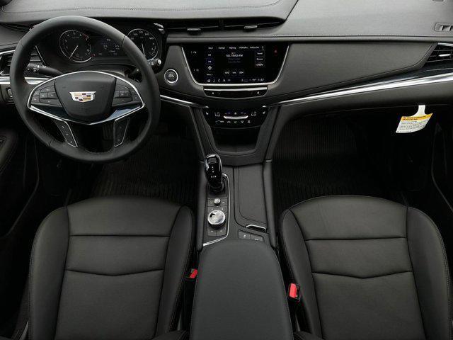 new 2025 Cadillac XT5 car, priced at $52,731