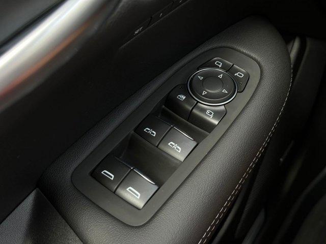 new 2025 Cadillac XT5 car, priced at $52,731