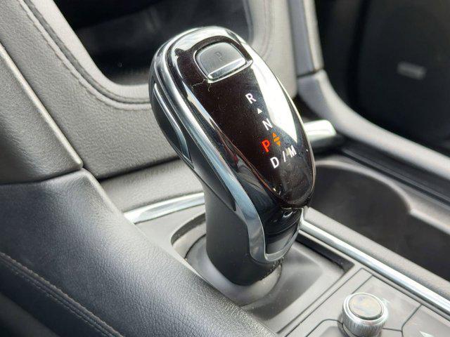 used 2024 Cadillac XT5 car, priced at $36,998